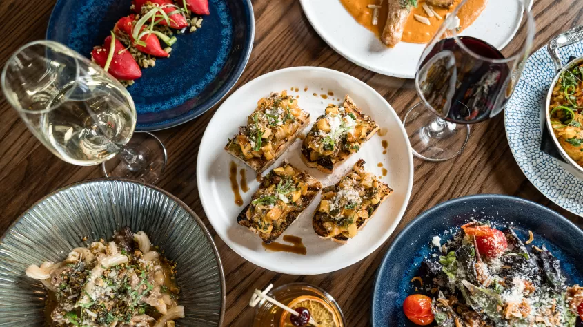 SK - Full Table - AW Photoshoot